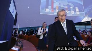 Jean-Claude Juncker under EU-parlamentets valvaka. Jean-Claude Juncker under EU-parlamentets valvaka.