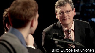 EU:s sysselsättningskommissionär László Andor vill att medlemsländerna garanterar ungdomar arbete eller utbildning. Arkivbild.