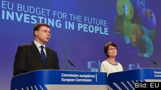 EU-kommissionär Valdis Dombrovskis vill skapa ett mer socialt EU med framtida budgetsatsningar. EU-kommissionär Valdis Dombrovskis vill skapa ett mer socialt EU med framtida budgetsatsningar.