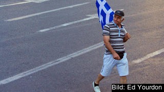 Grekland måste spara mer nästa år enligt den internationella lånetrojkan. Grekland måste spara mer nästa år enligt den internationella lånetrojkan.