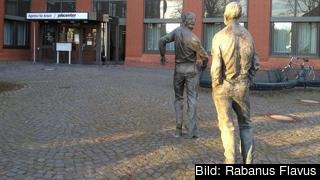 Förslaget handlar bland annat om hur länge man ska få ta med sig sitt hemlands arbetslöshetskassa om man söker jobb i ett annat EU-land. Arkivbild. Förslaget handlar bland annat om hur länge man ska få ta med sig sitt hemlands arbetslöshetskassa om man söker jobb i ett annat EU-land. Arkivbild.
