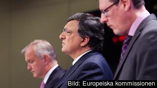 Kommissionsordförande José Manuel Barroso, ekonomikommissionär Olli Rehn och sysselsättningskommissionär László Andor startar EU:s ekonomiska termin.