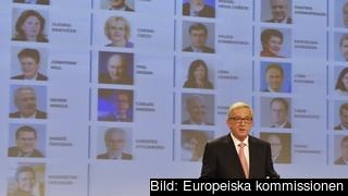 Jean-Claude Juncker presenterar den nya EU-kommissionen som sedan måste få sitt godkännande av EU-parlamentet. Jean-Claude Juncker presenterar den nya EU-kommissionen som sedan måste få sitt godkännande av EU-parlamentet.