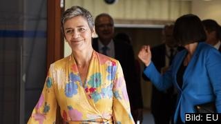 EU:s konkurrenskommissionär, den danska liberalen Margrethe Vestager, i samband med onsdagens kommissionärsmöte då beslutet om Googleboten togs. Arkivbild.
