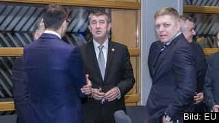 Visegradsländernas stats- och regeringschefer på EU-toppmötet i december 2017.  Visegradsländernas stats- och regeringschefer på EU-toppmötet i december 2017.